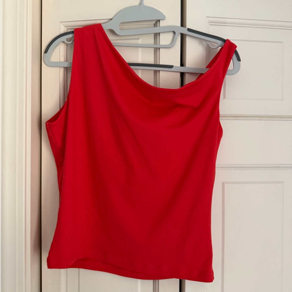 Asymmetrical top
